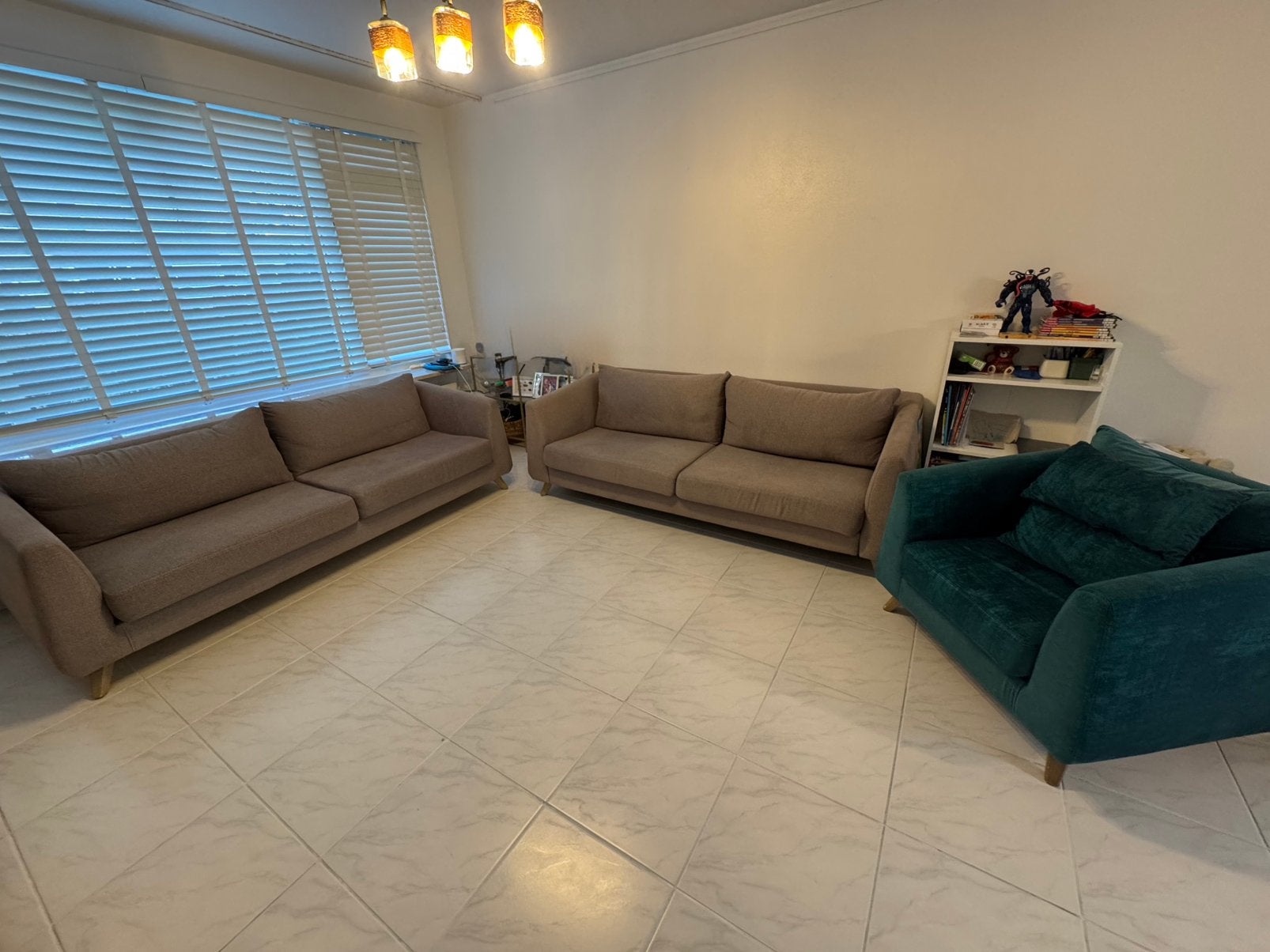 Enza Home / Yataş bankstel – 2x 3-zits + fauteuil, Ophalen, Zo goed als nieuw