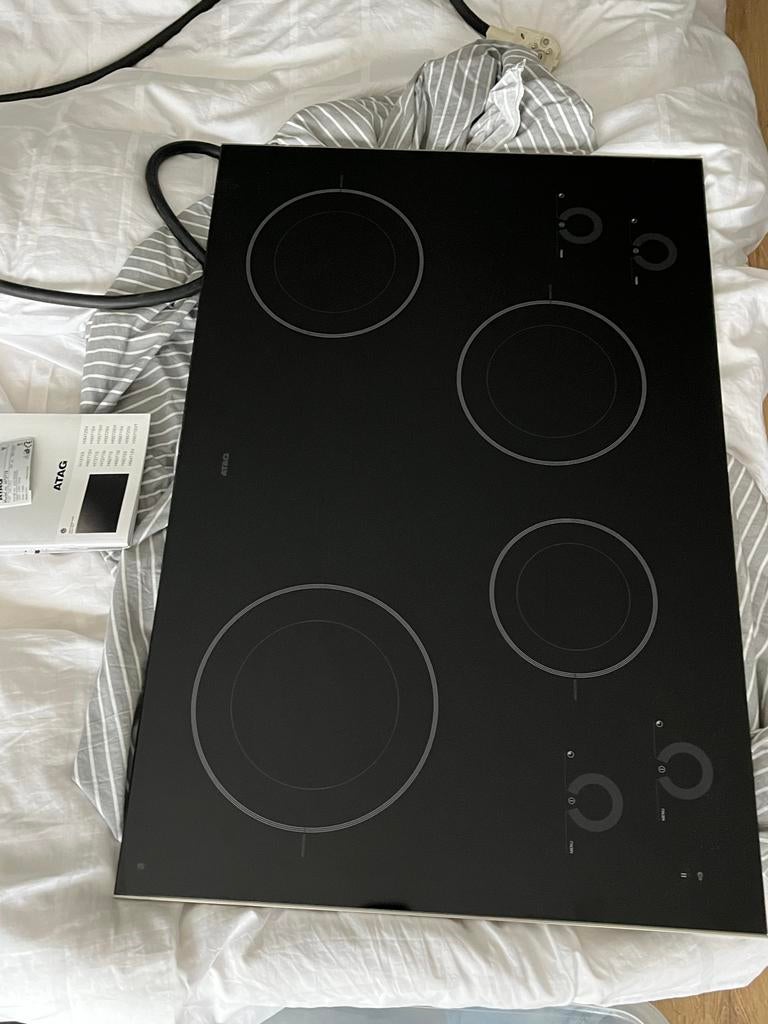 ATAG HICT02 Inductiekookplaat - 4 zones, zgan, Zo goed als nieuw, Inbouw, Inductie, 4 kookzones