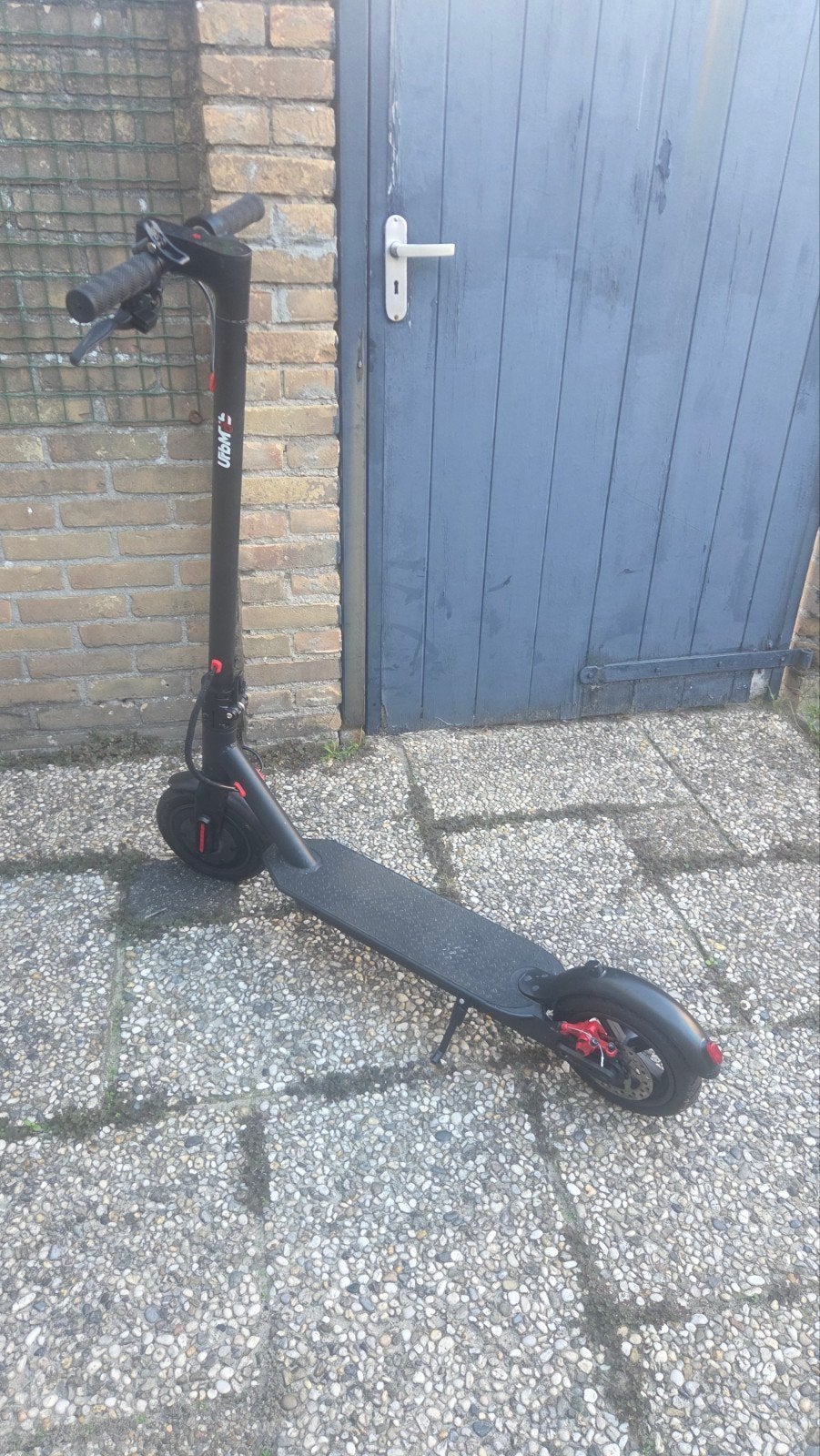 Elektrische step met gashendel - Zo goed als nieuw, Fietsen en Brommers, Ophalen, Zo goed als nieuw, Elektrische step (E-scooter)