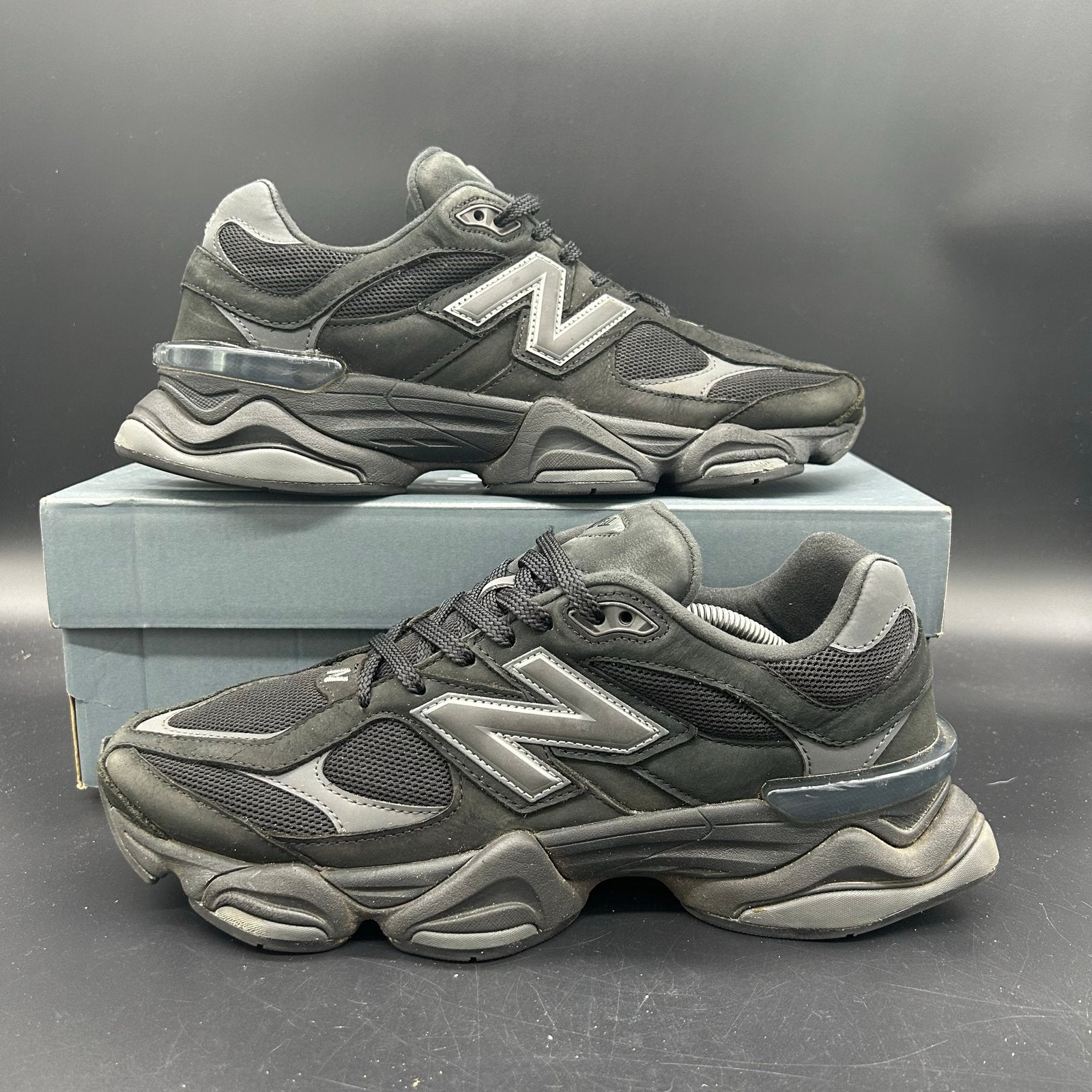 New Balance 9060 Zwart - Maat 46.5, Kleding | Heren, Schoenen, Zwart, Ophalen of Verzenden, Sneakers of Gympen, Zo goed als nieuw