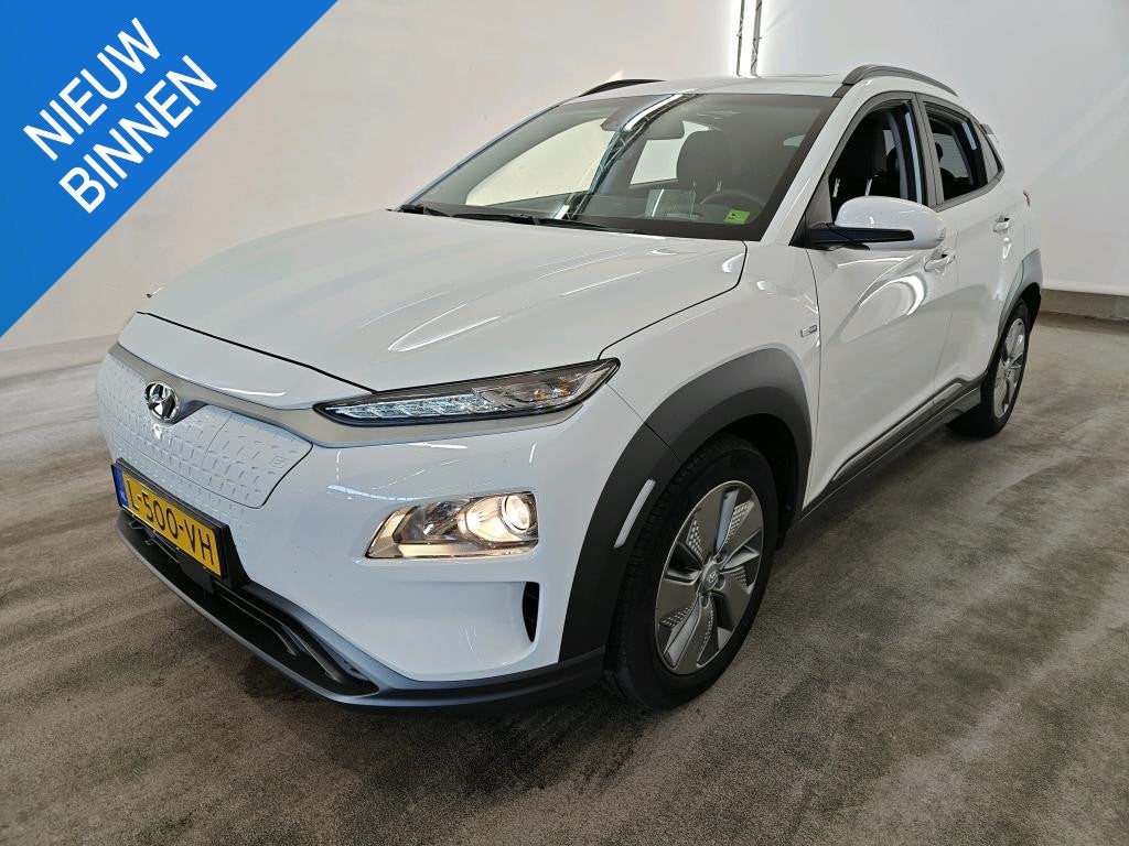 HYUNDAI KONA EV FASHION SKY 64 kWh (100% SOH) I 3-FASE LADEN, Stof, Gebruikt, Huisgarantie, Met garantie (alle)