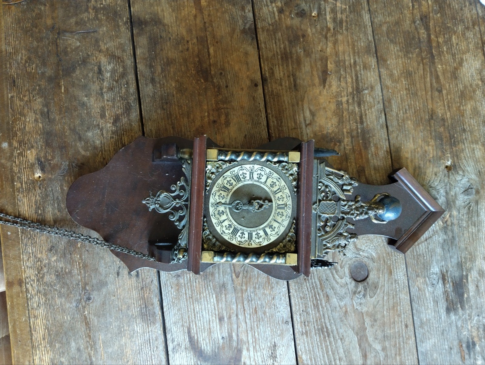 Antieke Friese Staartklok met Atlasbeeld, Ophalen