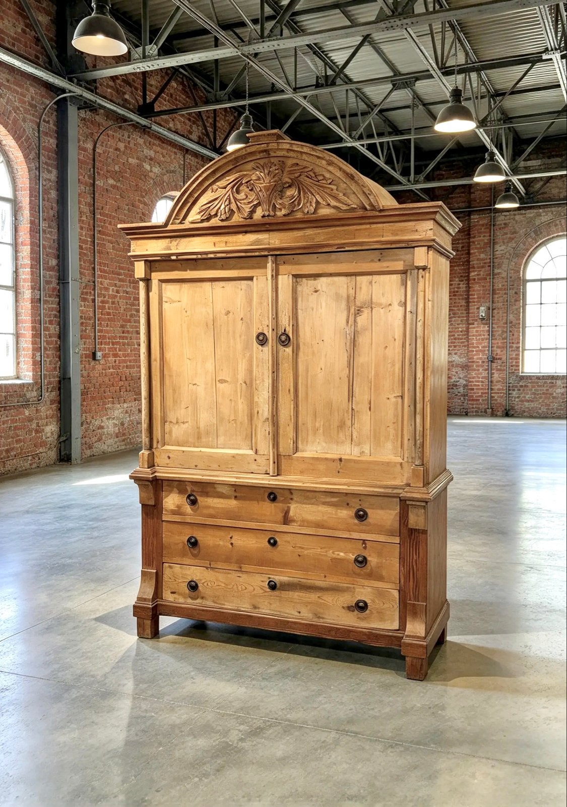 *Antiek oud grenen linnenkastkast met lades en houtsnijwerk*, Huis en Inrichting, Ophalen, Gebruikt, 25 tot 50 cm, Grenenhout