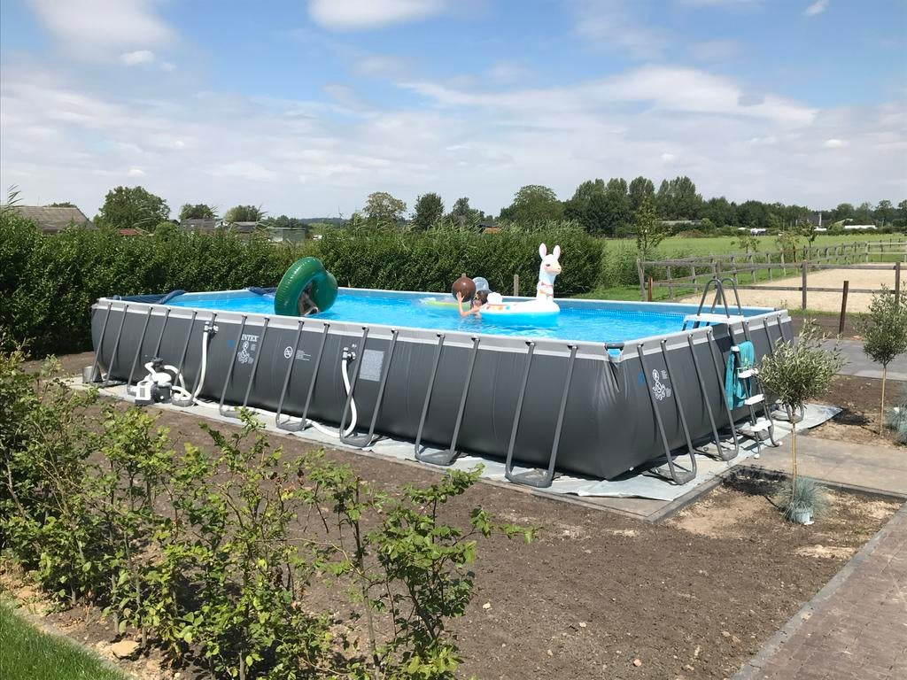 Intex Ultra zwembad compleet met warmtepomp, Gebruikt, 300 cm of meer, Rechthoekig, Ophalen