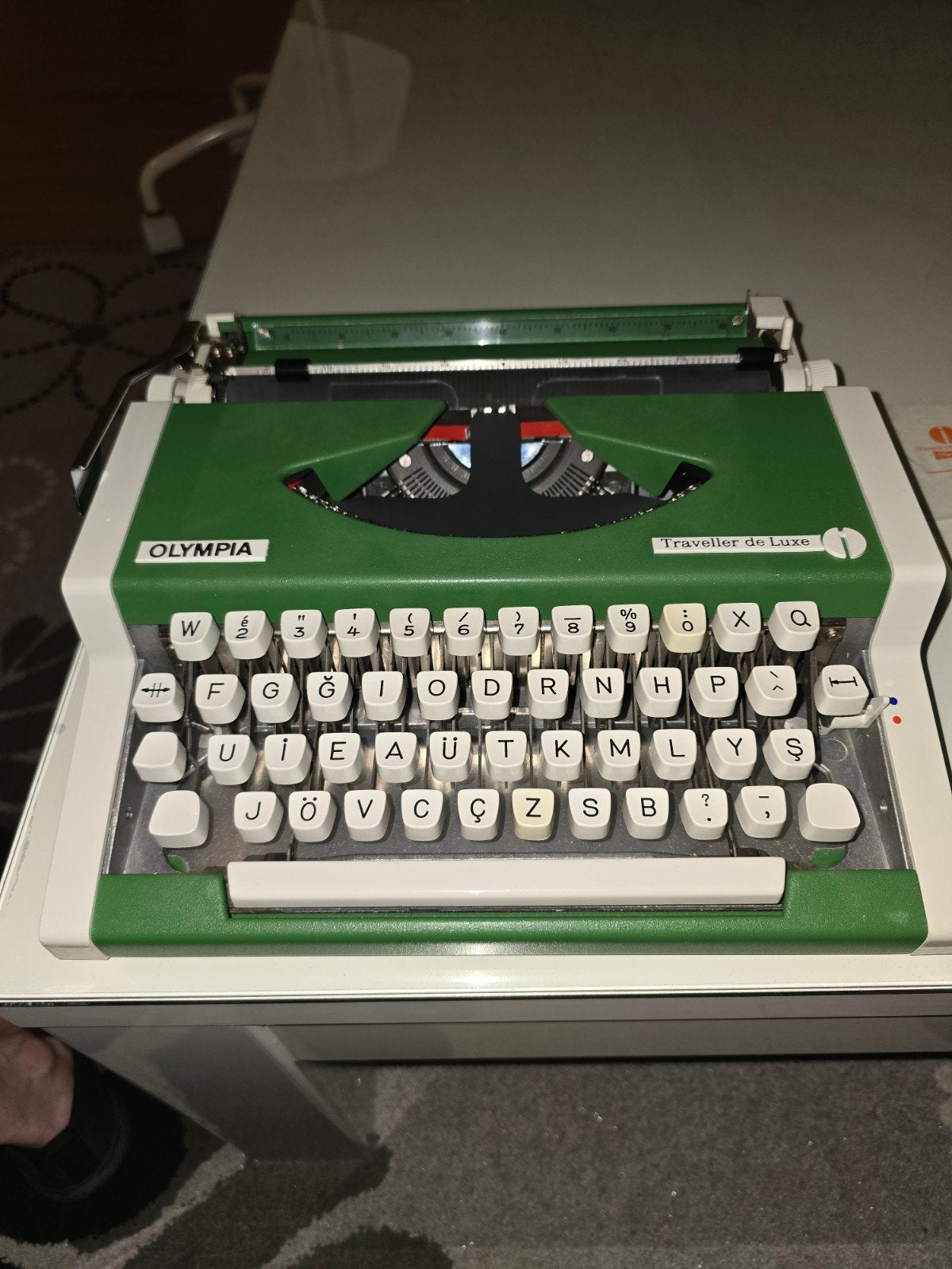 Typemachine Olympia, Diversen, Typemachines, Ophalen of Verzenden, Zo goed als nieuw