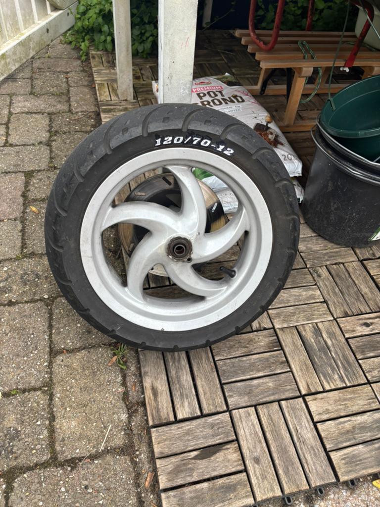 Gilera runner 50cc voorwiel, Ophalen of Verzenden, Gebruikt, Overige typen, Piaggio