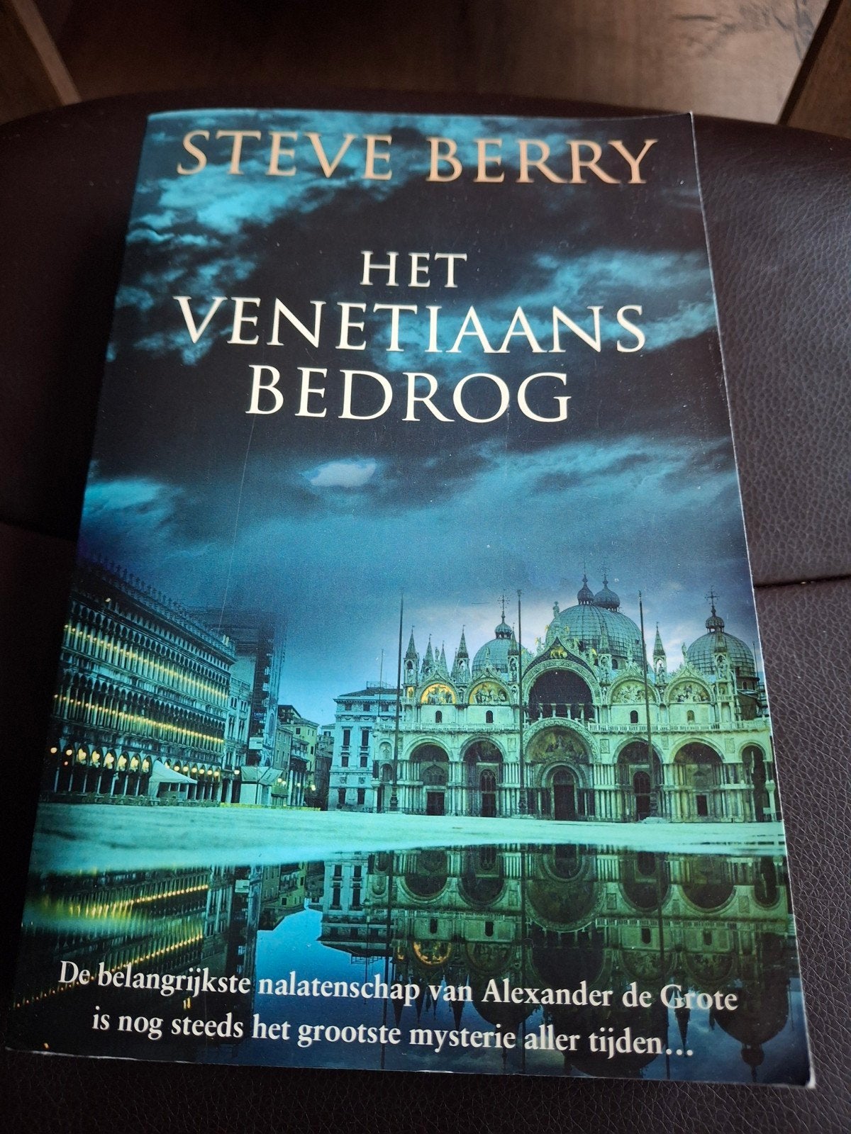 steve berry, Ophalen of Verzenden, Zo goed als nieuw