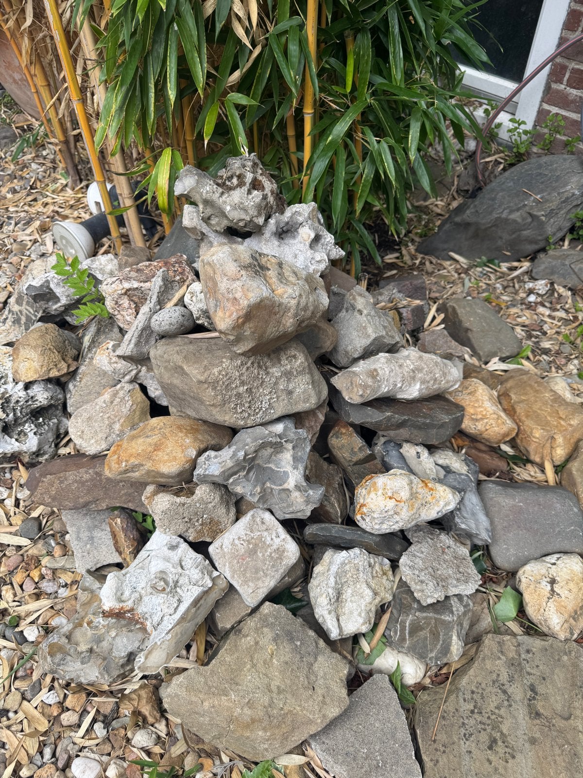 Gratis diverse stenen voor tuin of decoratie, Ophalen, Overige materialen, Gebruikt, Kei