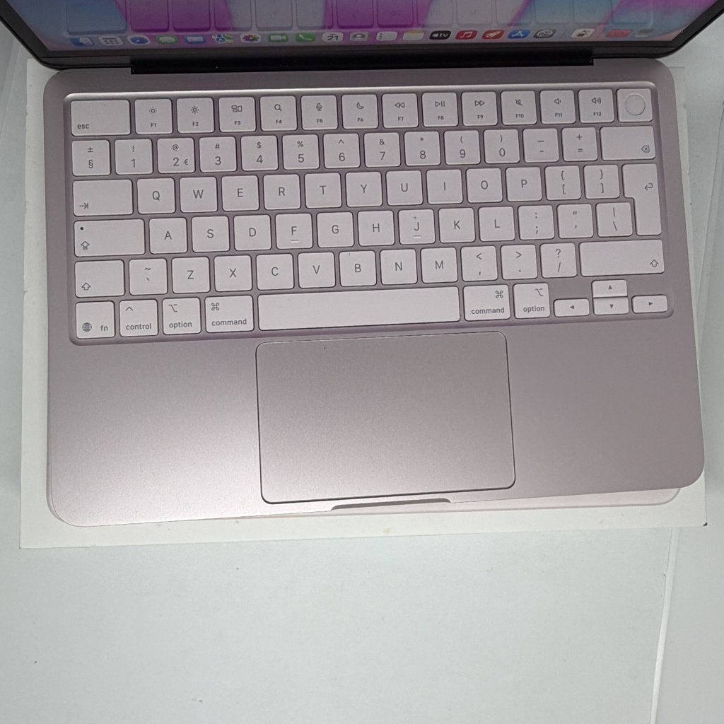 MacBook Neo blush 512GB /100% batt /zeer net /garantie, Apple, Zo goed als nieuw, Support@apple.com, Apple Park Way, Cupertino, California