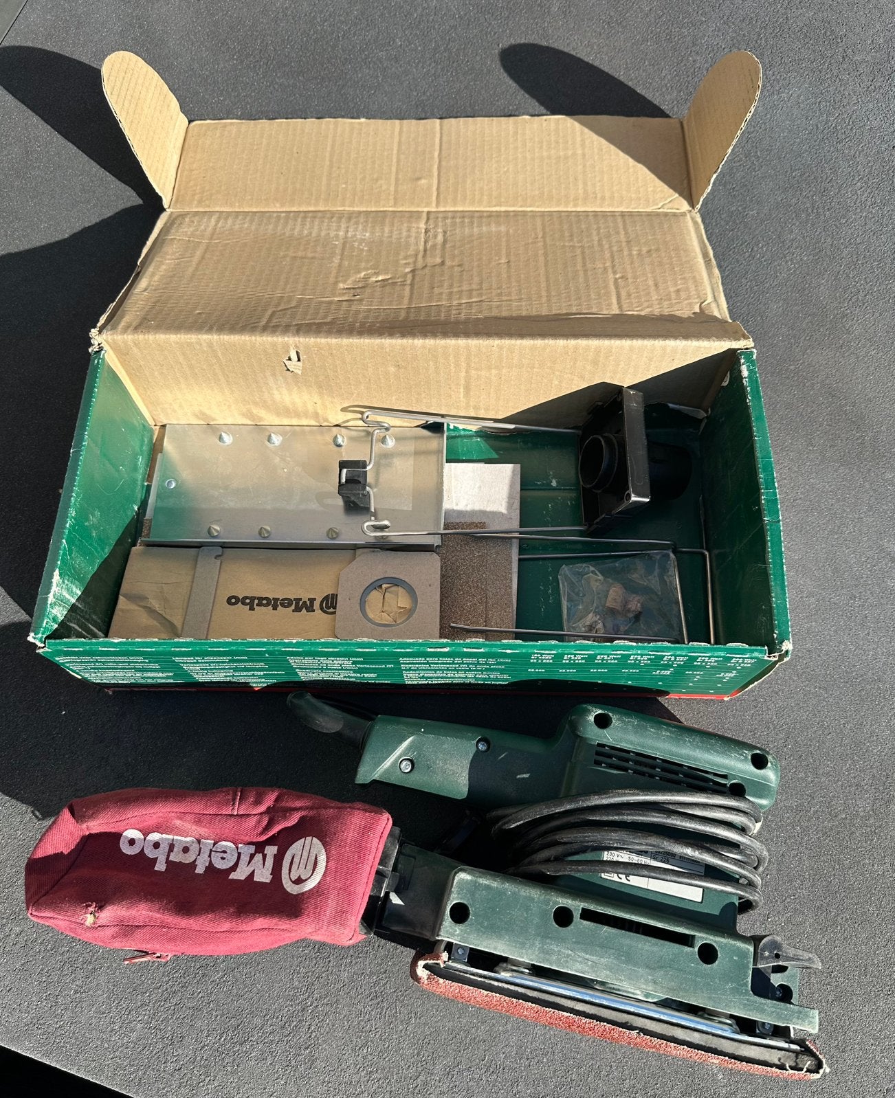 Vlakschuurmachine metabo, Ophalen of Verzenden, Zo goed als nieuw, Minder dan 600 watt, Vlakschuurmachine