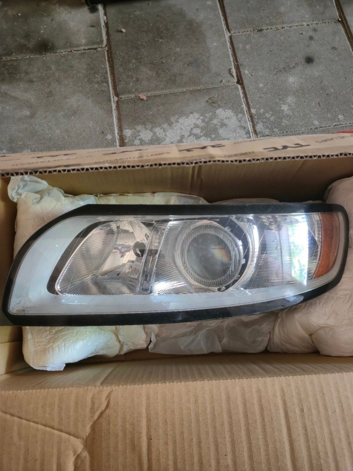 Volvo S40 II 2009 Koplamp Links - Dimlicht afstelling defect, Ophalen of Verzenden, Gebruikt, Volvo
