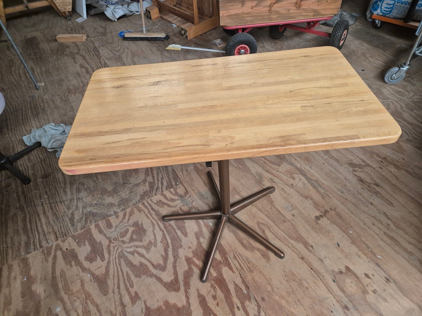 Vintage bistrotafel hoogte verstelbaar 1 poot, Ophalen, Gebruikt, 50 tot 100 cm, Tot twee personen