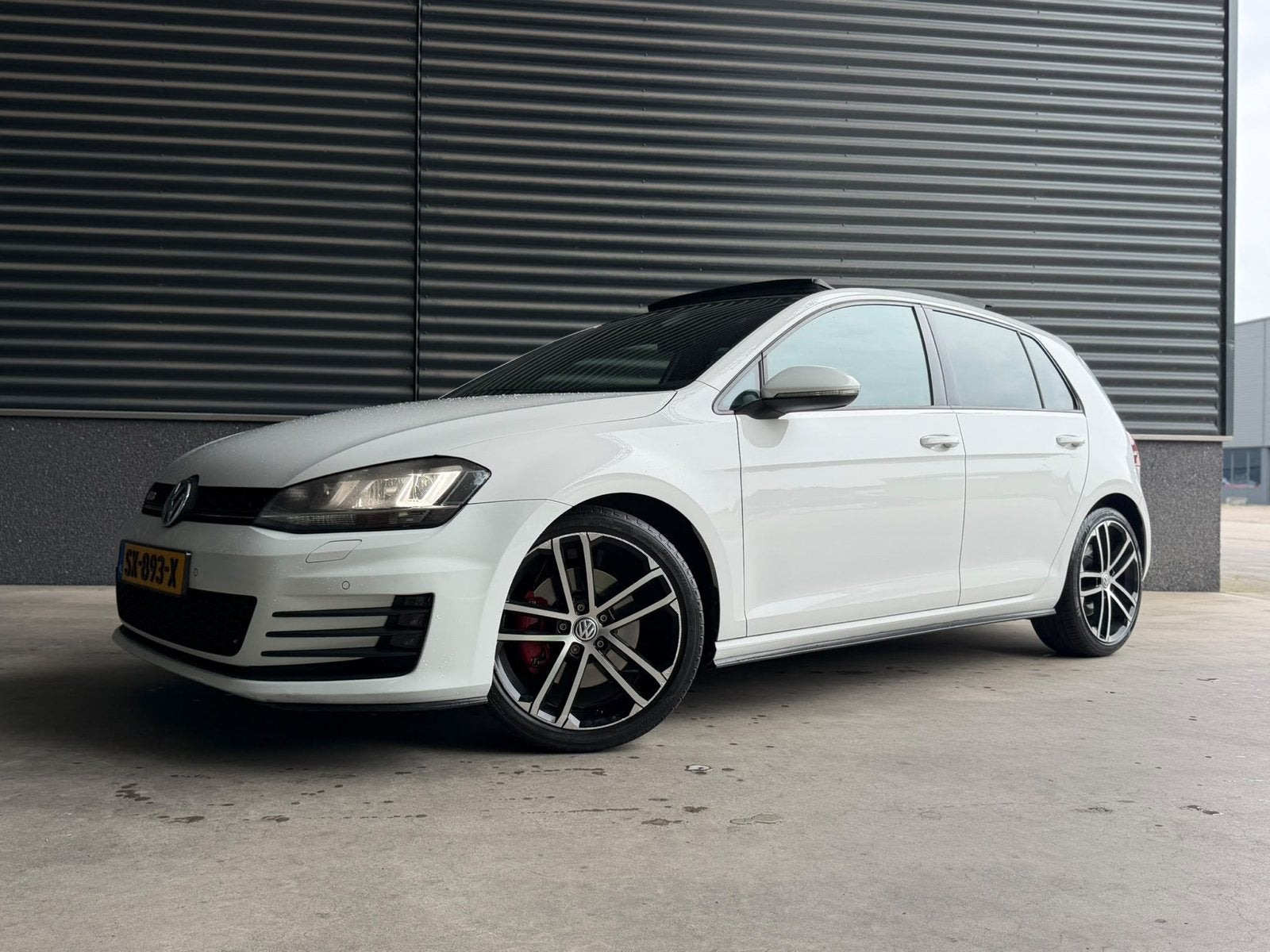 Volkswagen Golf 2.0 TDI|GTD |Pano|Pdc|DSG|Navi| 2016 Wit, Auto's, Stof, 4 cilinders, Wit, Bedrijf