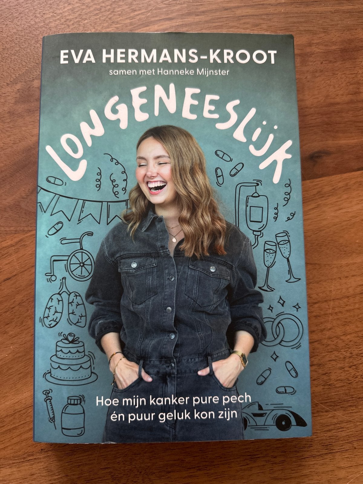 Longgeneeslijk - Eva Hermans-Kroot (Zo goed als nieuw), Ophalen of Verzenden, Zo goed als nieuw, Overige
