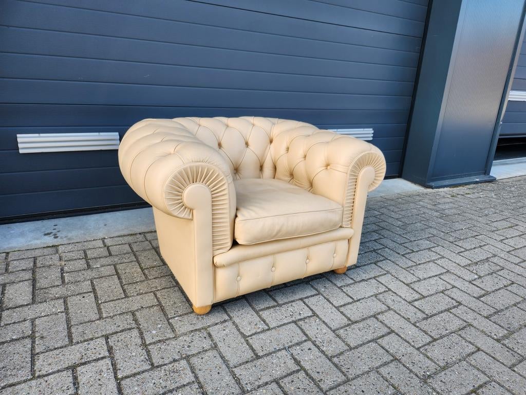 Poltrona Frau - Chester Fauteuil by Renzo Frau, Ophalen of Verzenden