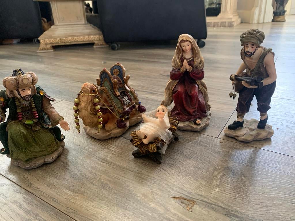 Kerststal beeldjes set - Jozef, Maria, Jezus, Wijze, Kameel, Antiek en Kunst, Ophalen of Verzenden