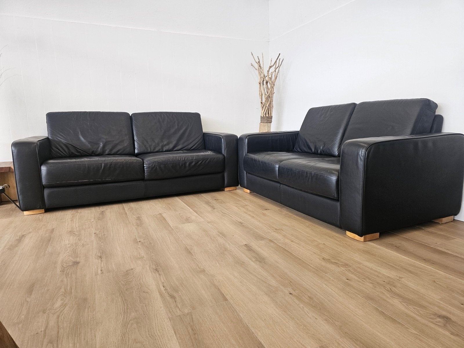 Bankstel 22 zits leer, 125 cm of meer, Zo goed als nieuw, Info@homefriesland.nl, Kelvinstraat 6 8912BA