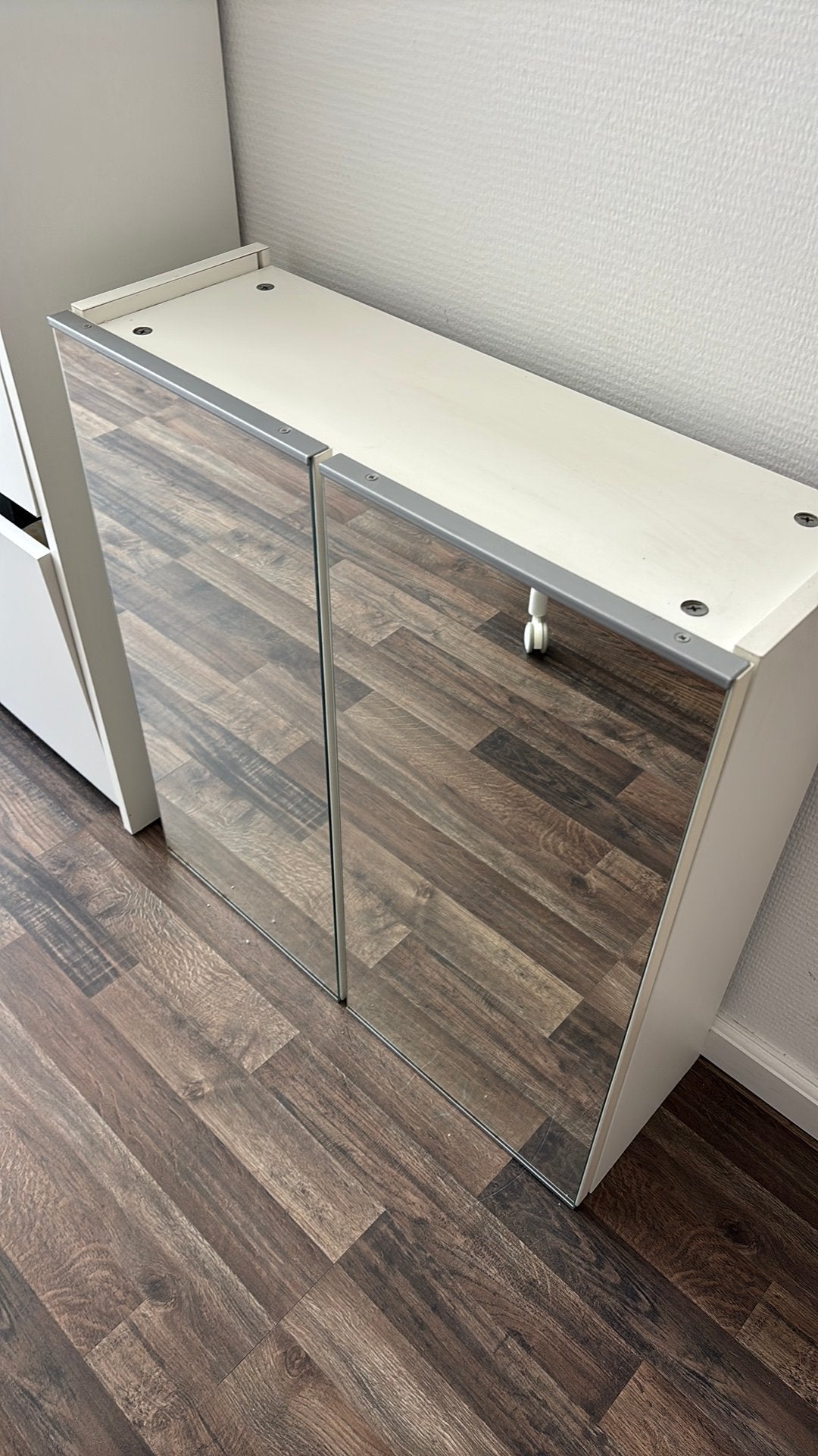 Spiegelkast Ikea, Ophalen, Zo goed als nieuw