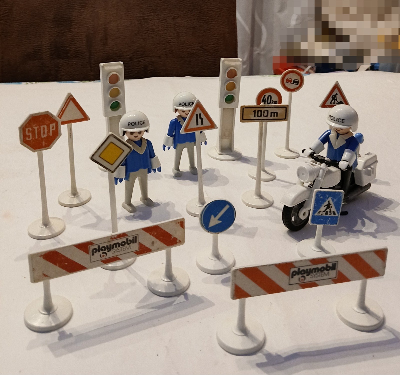Playmobil 3204 & 3564, vintage verkeersborden en motoragent, Ophalen of Verzenden, Gebruikt