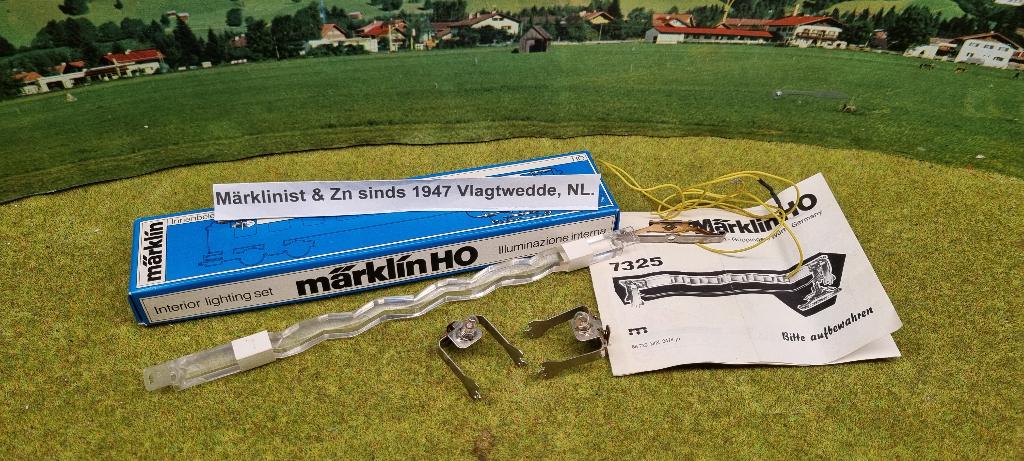 Marklin 7325 ongebruikt in doos € 18.50, Hobby en Vrije tijd, Modeltreinen | H0, Wisselstroom, Analoog, Ophalen of Verzenden, Märklin