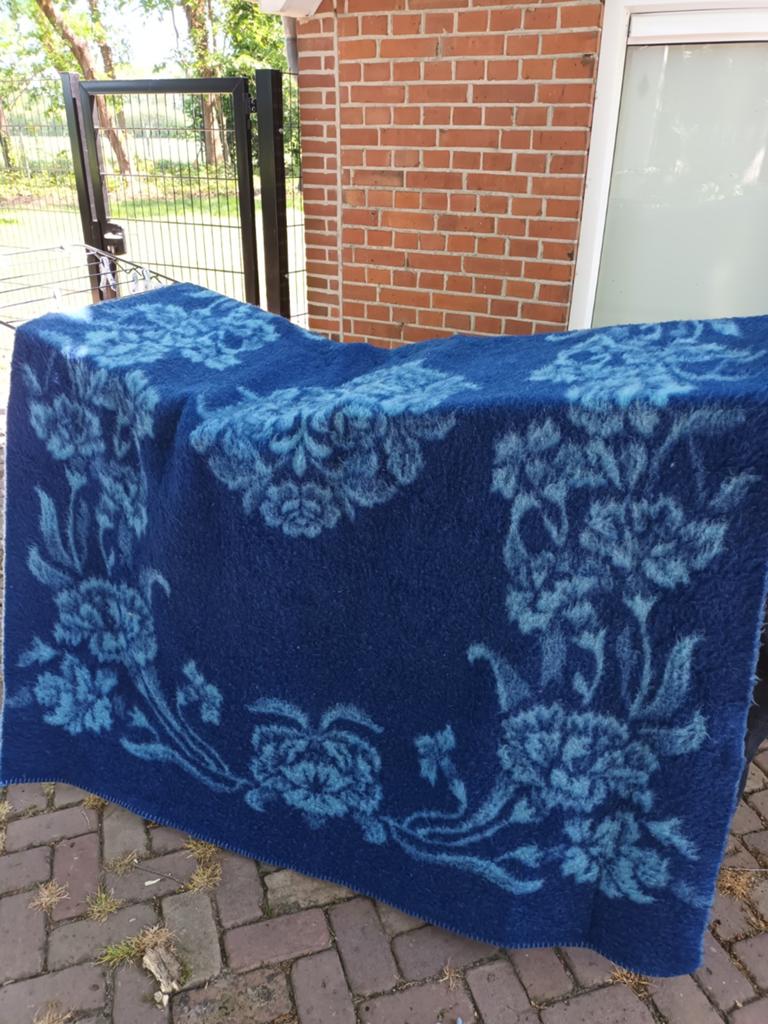 Prachtige wollen deken van Aabee 150x210, Gebruikt, Blauw, Tweepersoons, Ophalen of Verzenden