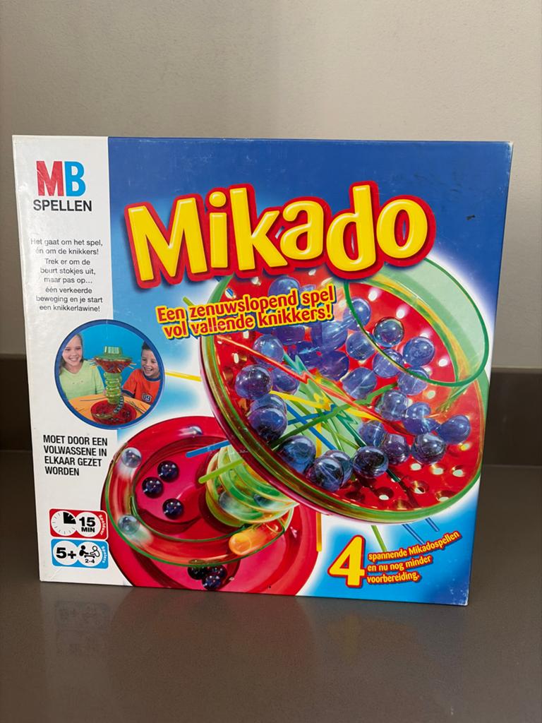 MB Spellen Mikado - Een zenuwslopend spel, Hobby en Vrije tijd, Gezelschapsspellen | Bordspellen, Drie of vier spelers, Ophalen of Verzenden