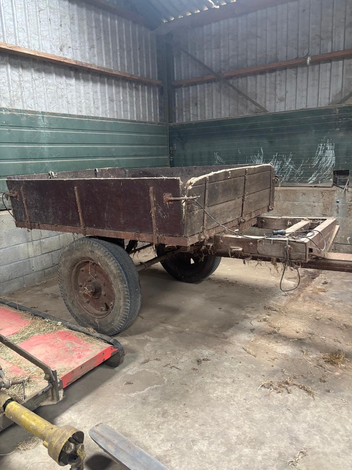 Handig kiep wagentje voor achter de tractor, Ophalen
