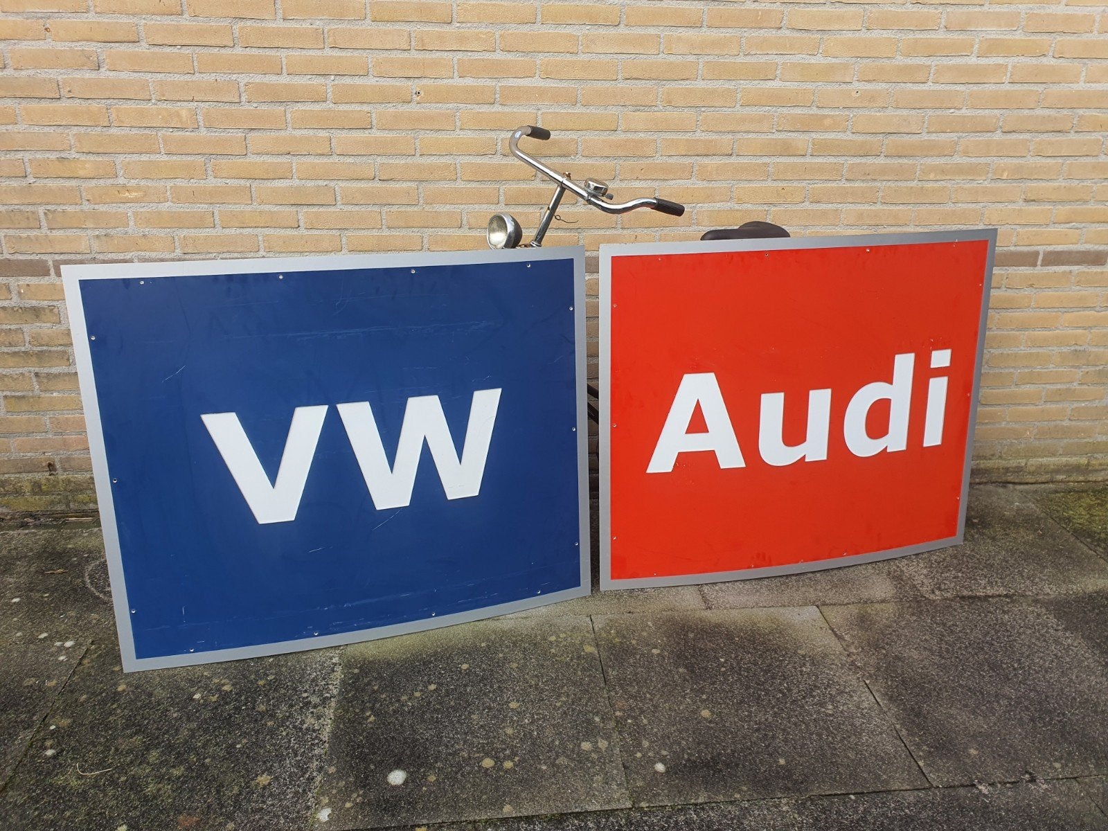 reklameplaten van garage, Verzamelen, Merken en Reclamevoorwerpen, Ophalen, Gebruikt, Reclamebord