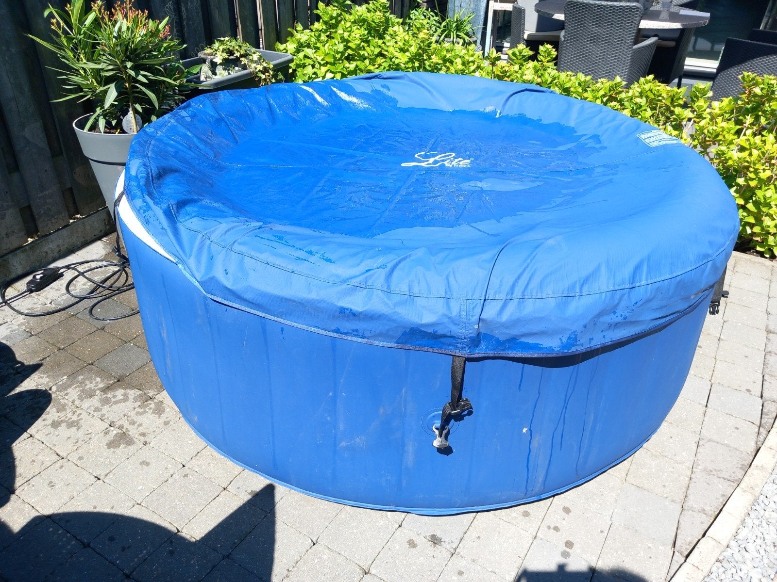 Opblaasbare MSPA Lite LR04- NA Spa Jacuzzi met afdekzeil, Ophalen, Gebruikt, Filter, Opblaasbaar