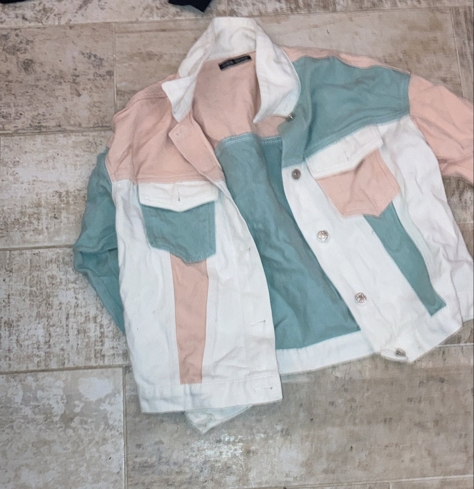 Shein spijkerjasje in pastelkleuren, Ophalen of Verzenden, Zo goed als nieuw, Maat 38/40 (M), Meerkleurig