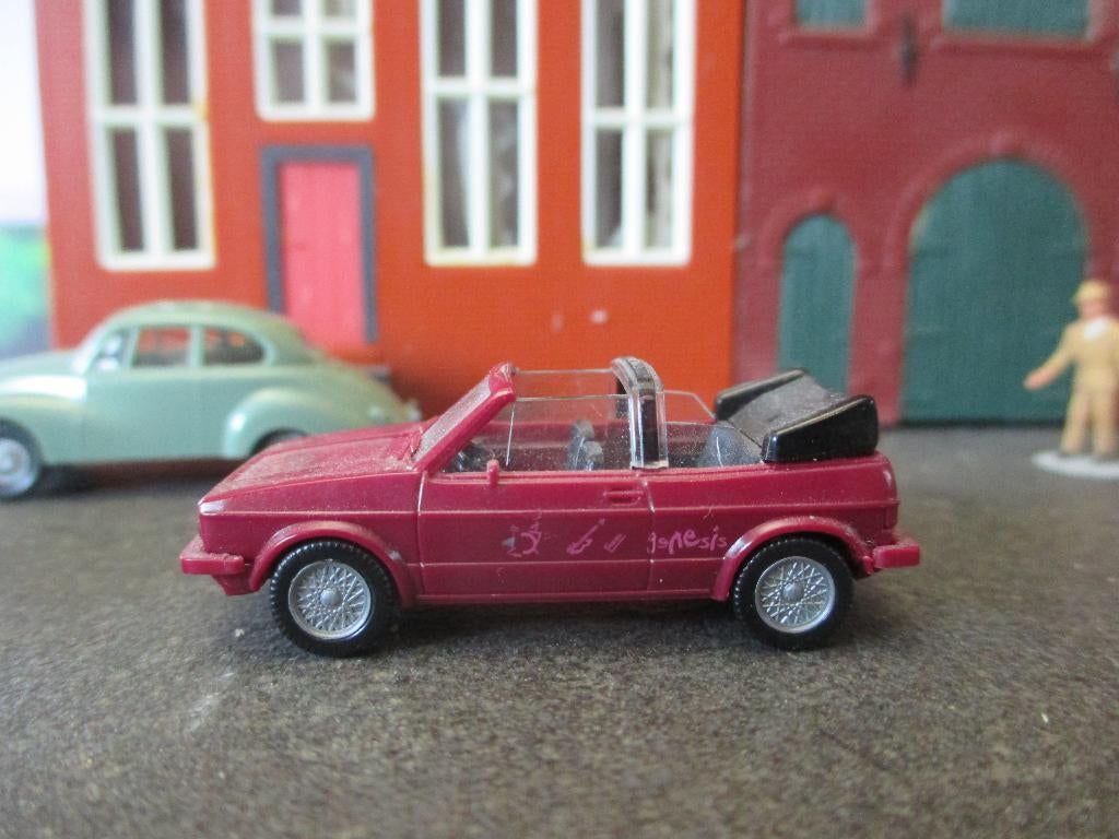 Volkswagen Golf Mk.1 Cabriolet GENESIS - Wiking, Hobby en Vrije tijd, Modelauto's | 1:87, Ophalen of Verzenden, Zo goed als nieuw