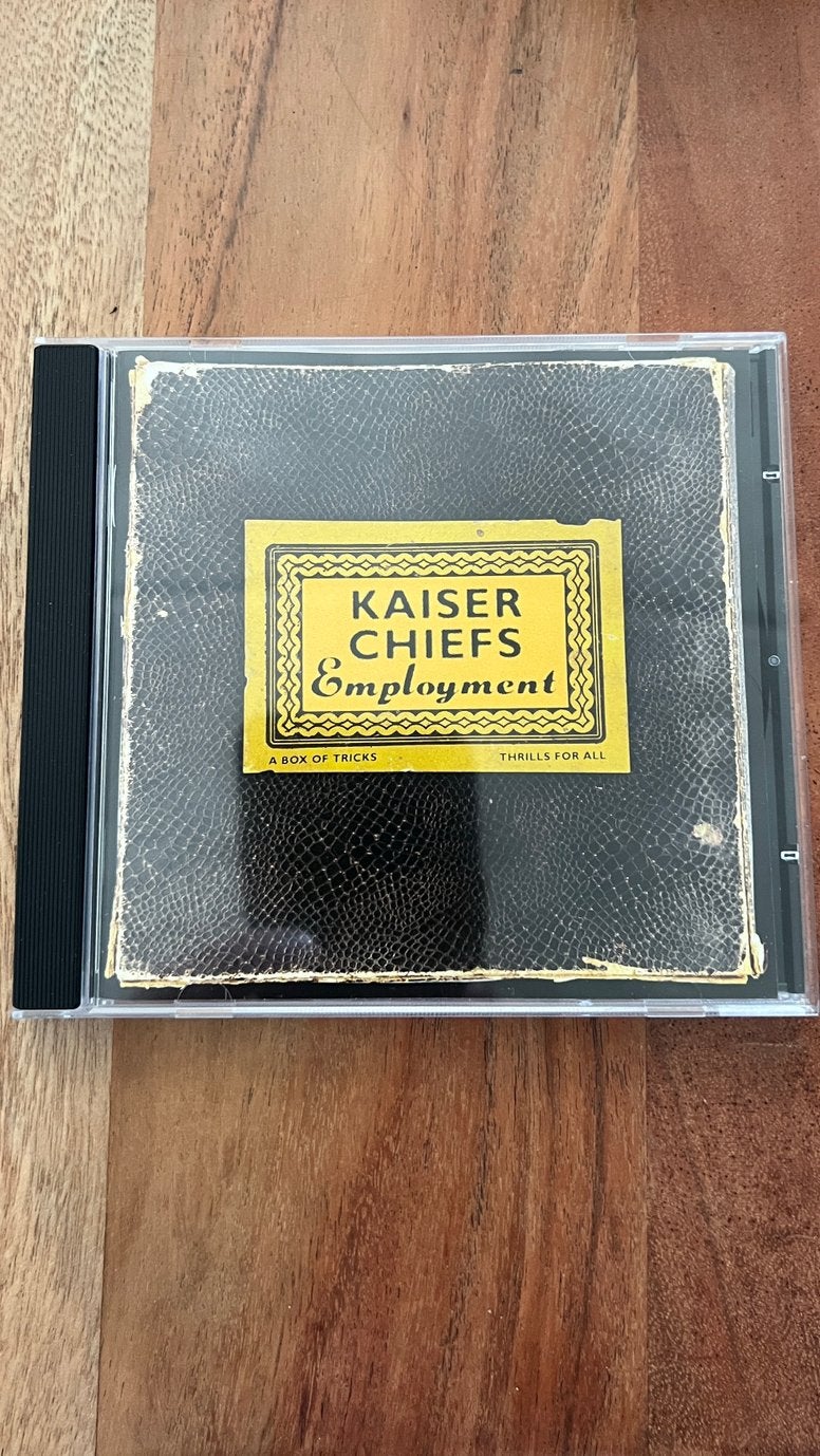 Cd Kaiser Chiefs Emplyment topcd, Ophalen of Verzenden, Zo goed als nieuw, Poprock