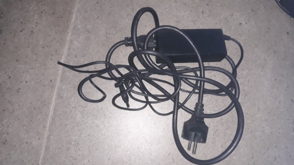 Laptop voedingen adapters opladers 3!, Ophalen of Verzenden, Zo goed als nieuw, Compaq