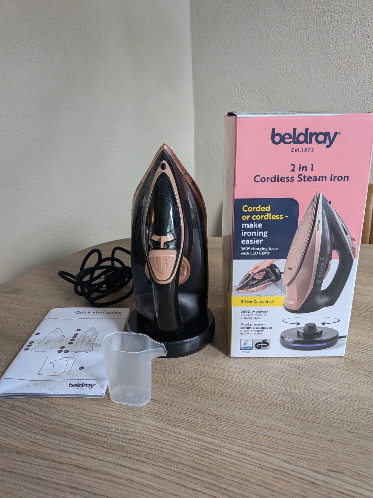 Nieuw Beldray 2-in-1 Cordless Steam Iron, stoomstrijkijzer, Ophalen, Nieuw