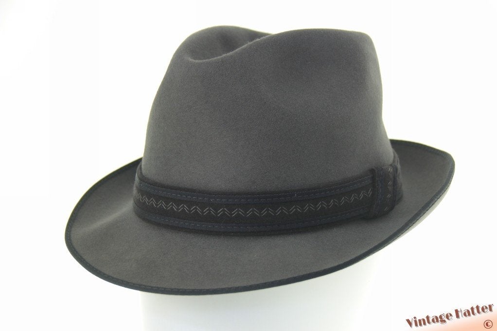 Vintage gleufhoed Rockel blauwig grijs 57 gratis verzenden, Merk bestaat niet meer, Ophalen of Verzenden, Rockel Hutfabrik, Alsfeld (D)