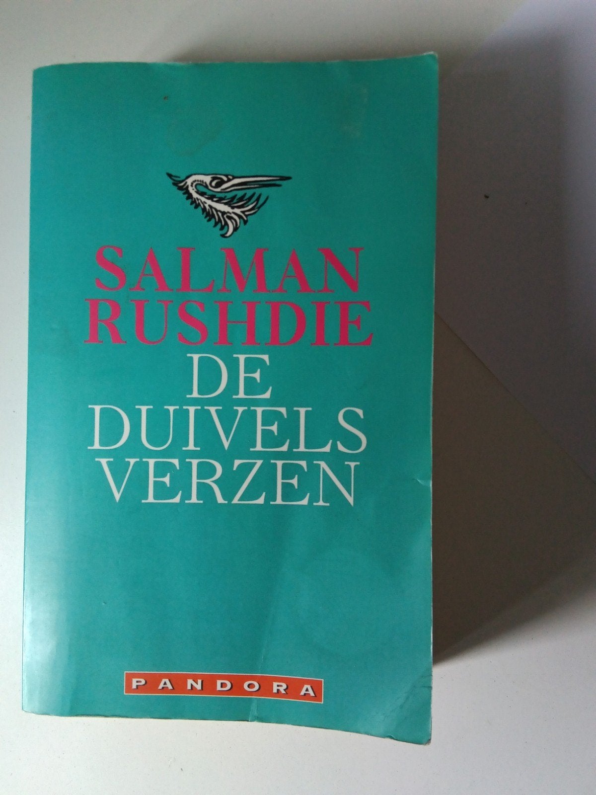 Salman Rushdie - De Duivelsverzen (Pandora), Boeken, Ophalen of Verzenden, Gelezen, Salman Rushdie, Europa overig