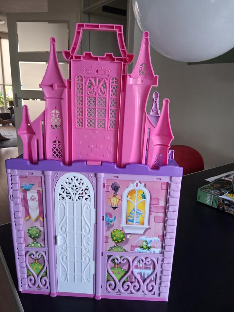 Disney Kasteel  - Uitklapbaar Speelkasteel, Ophalen of Verzenden, Gebruikt, Poppenhuis