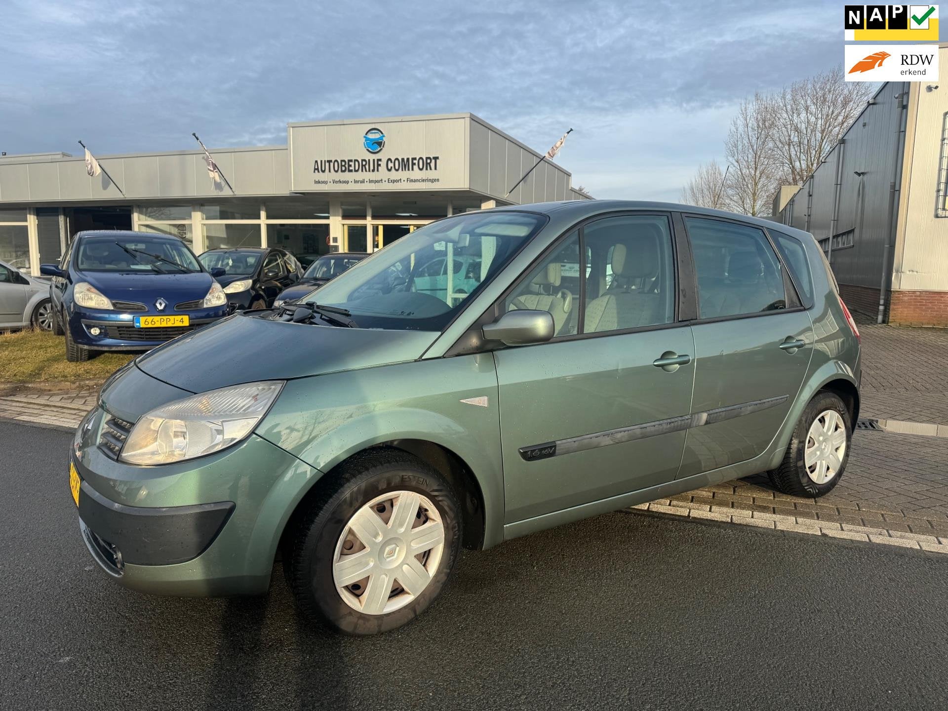 Renault Scénic 1.6-16V Tech Road, Auto's, Renault, Voorwielaandrijving, Stof, 1295 kg, 4 cilinders