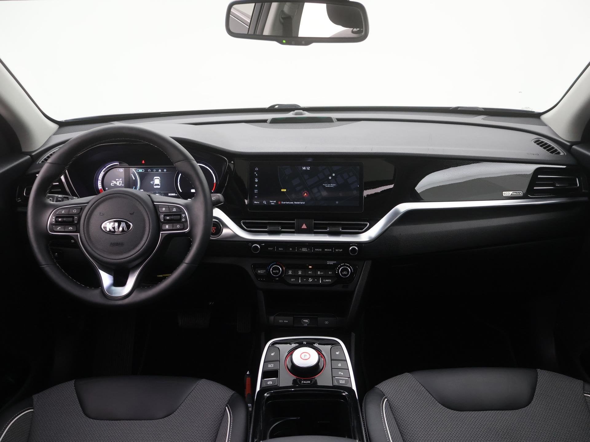 Kia e-Niro DynamicPlusLine 64 kWh SCHUIFDAK|SOH95,6|ACC|CAME, Gebruikt, 1712 kg, Blauw, Leder en Stof