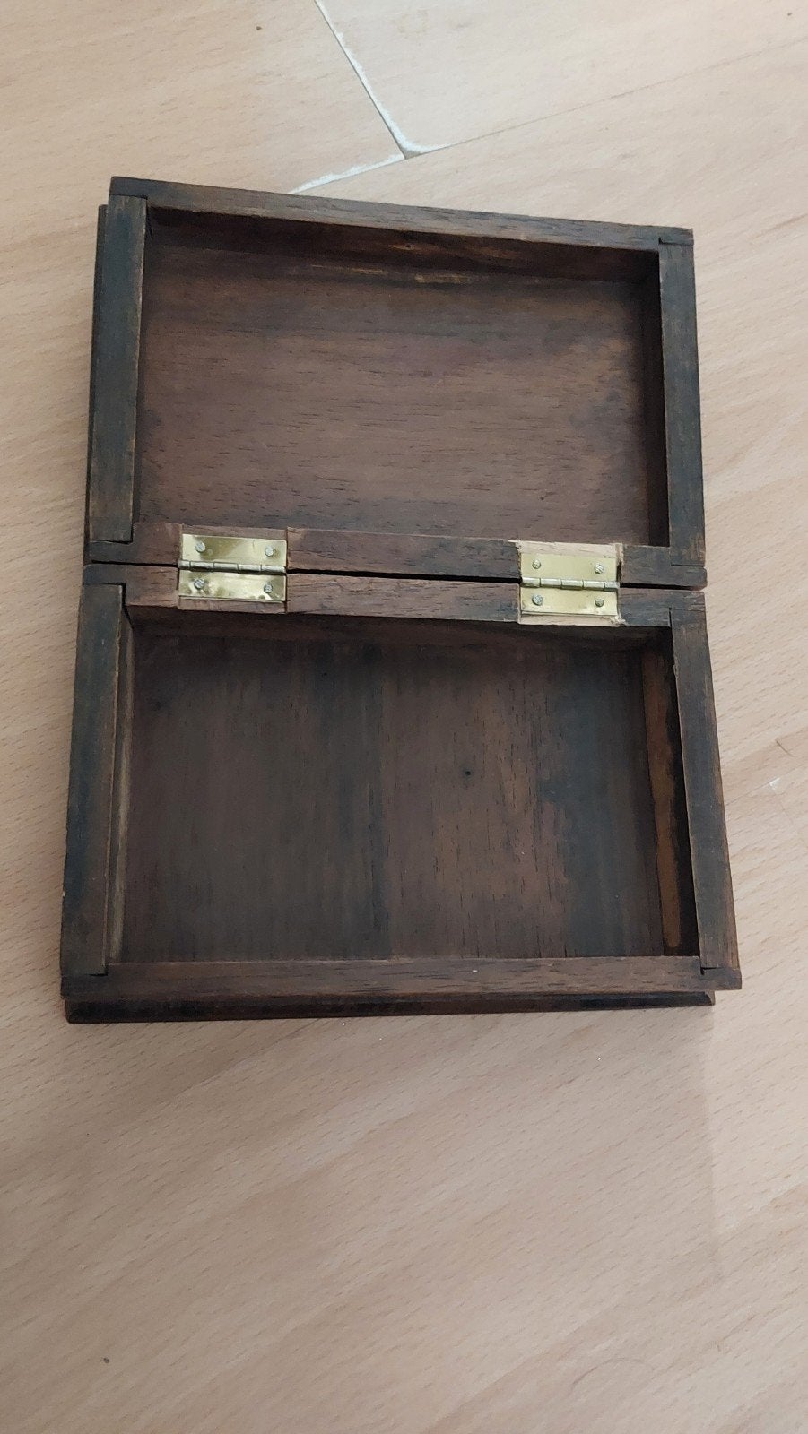 te koop houtsnijwerk doosje 15 x 9,5 cm, Ophalen of Verzenden
