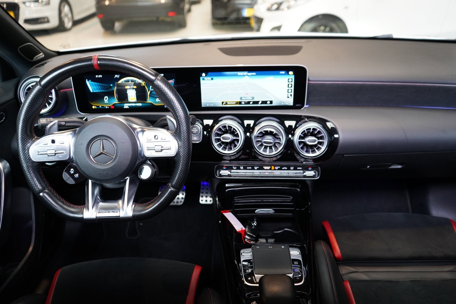 Mercedes-Benz A-klasse AMG 35 4MATIC Edition 1 | AERO PAKKET, Auto's, Mercedes-Benz, Automaat, Gebruikt, Euro 6, 4 cilinders