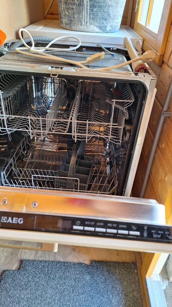 Vaatwasser AEG, Ophalen, Gebruikt, Minder dan 85 cm, Inbouw