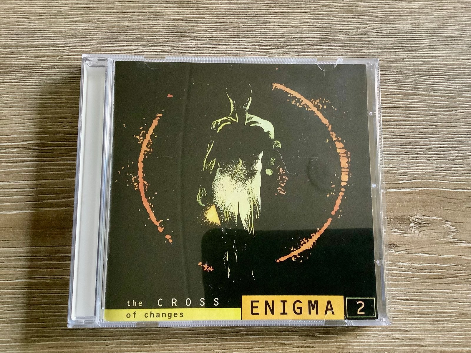 Enigma - The Cross of Changes (Enigma 2) CD, Ophalen of Verzenden, Zo goed als nieuw, Elektronisch, Inclusief boekje