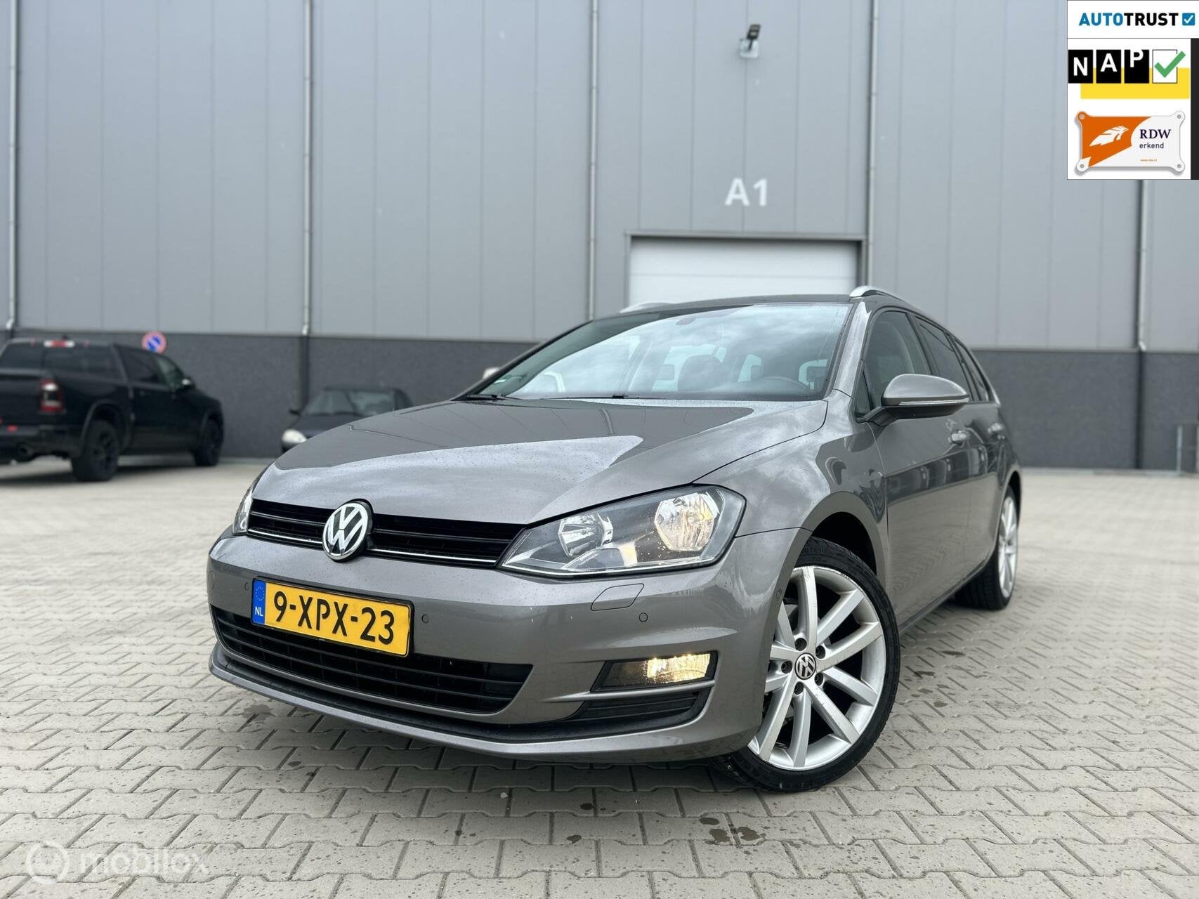 Volkswagen Golf Variant 1.6 TDI Comfortline/APK/STOELV/NAVI/, Auto's, Voorwielaandrijving, Gebruikt, 4 cilinders, Golf Variant