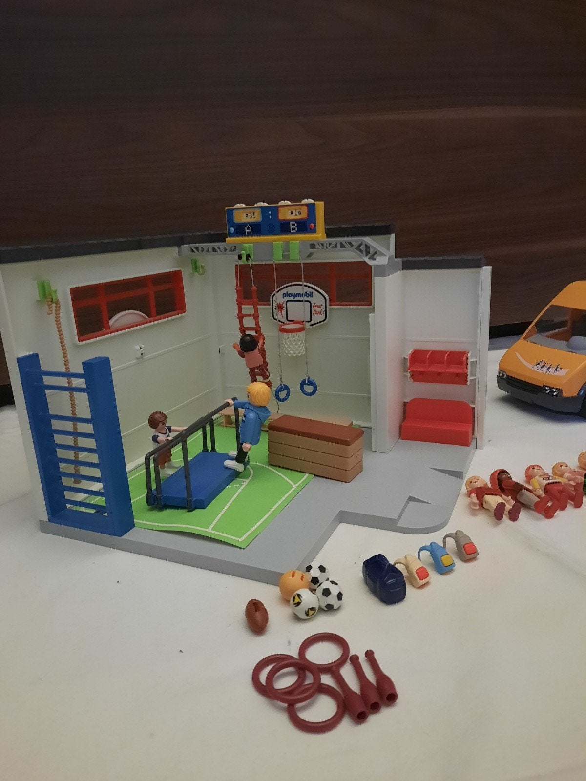 Playmobil Gymzaal met Klimmuur en schoolbus, Ophalen, Gebruikt, Gebouw, Complete set