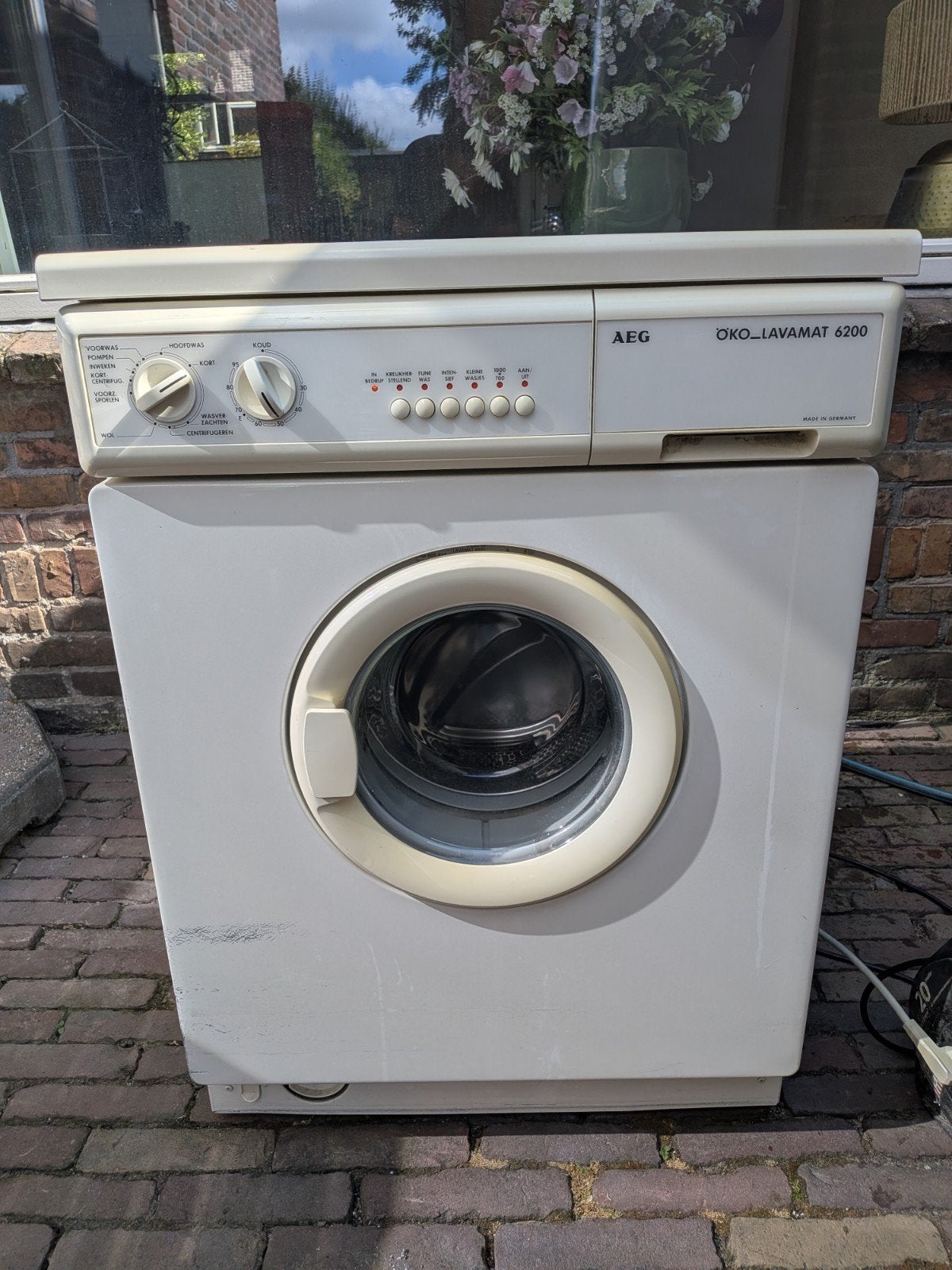 AEG öko-Lavamat 6200 wasmachine

Duitse degelijkheid! AEG Ök, Ophalen, 1200 tot 1600 toeren, Gebruikt, Kort programma