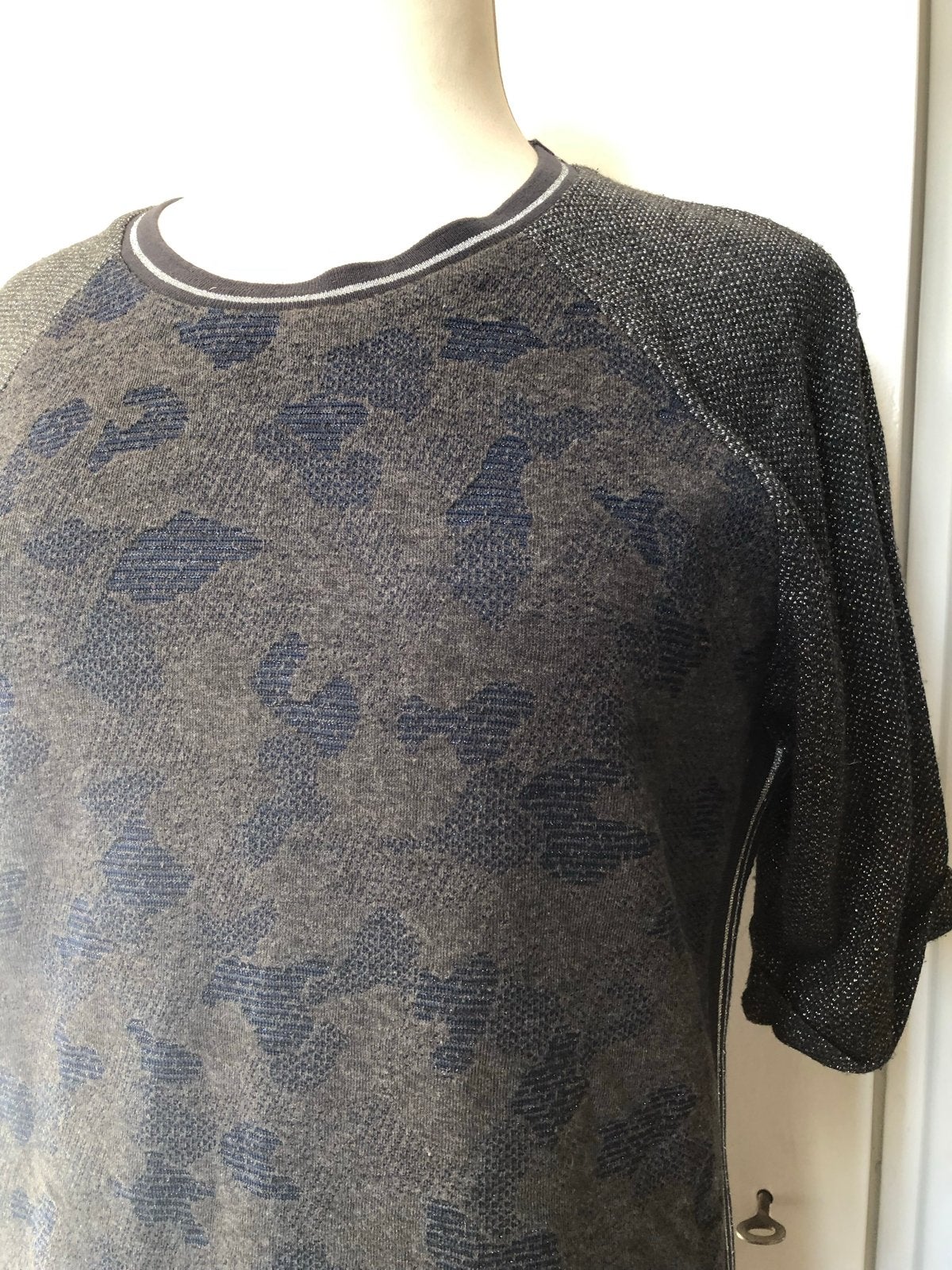 TERRE BLEUE nieuwe jurk met print en glittermouwen, Maat 38/40 (M), Nieuw, Ophalen of Verzenden, Knielengte