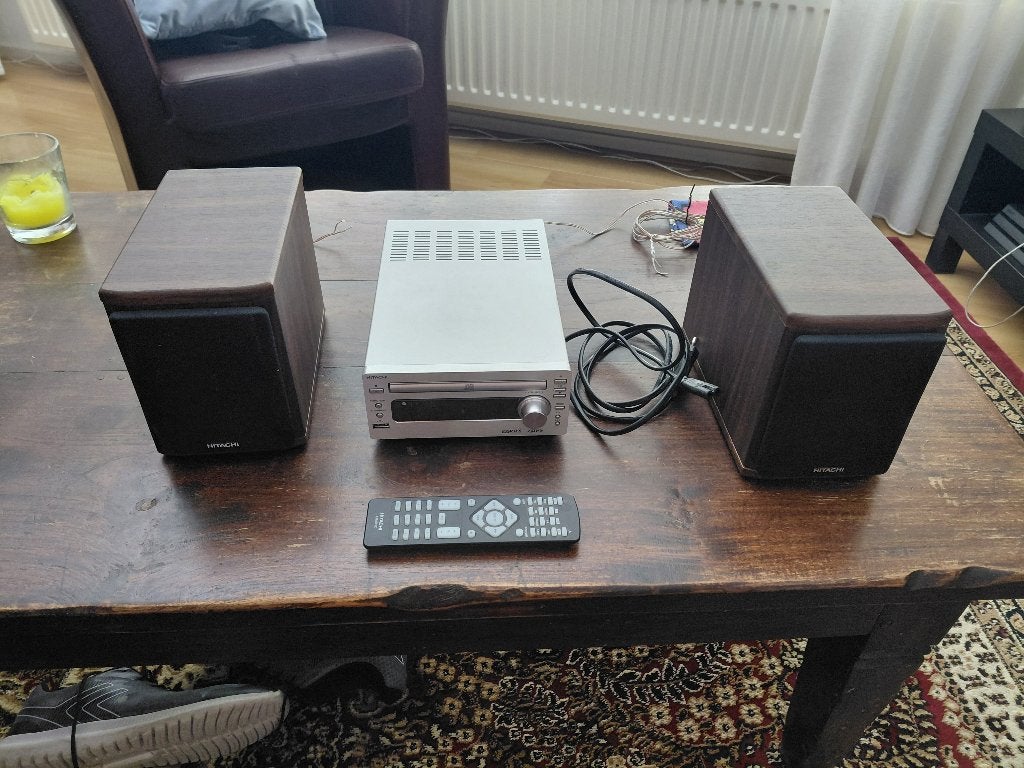hitachi axm549c audioset versterker cd-speler plus boxen, Ophalen of Verzenden, Gebruikt, Tuner of Radio, Overige merken