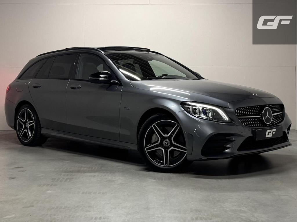 Mercedes C-klasse Estate 300e AMG Pano Leer 360° Trekh. NAP, Auto's, Mercedes-Benz, Met garantie (alle), 320 pk, Hybride Elektrisch/Benzine