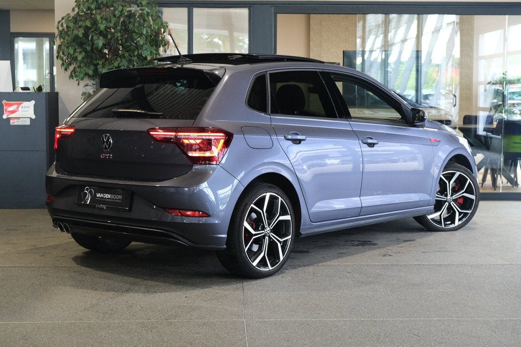 Volkswagen Polo 2.0 TSI GTI 207PK DSG Facelift Pano Alcantar, 1272 kg, 15 km/l, Gebruikt, 4 cilinders